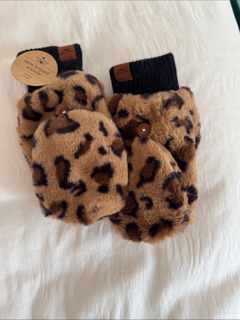 Britt’s Knits Girl Kids Faux Fur Snow Leopard Mittens - Brown Soft